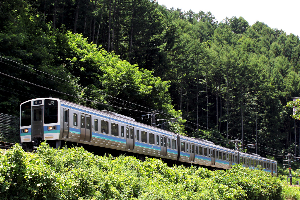 211系 長野色 211系 長野色