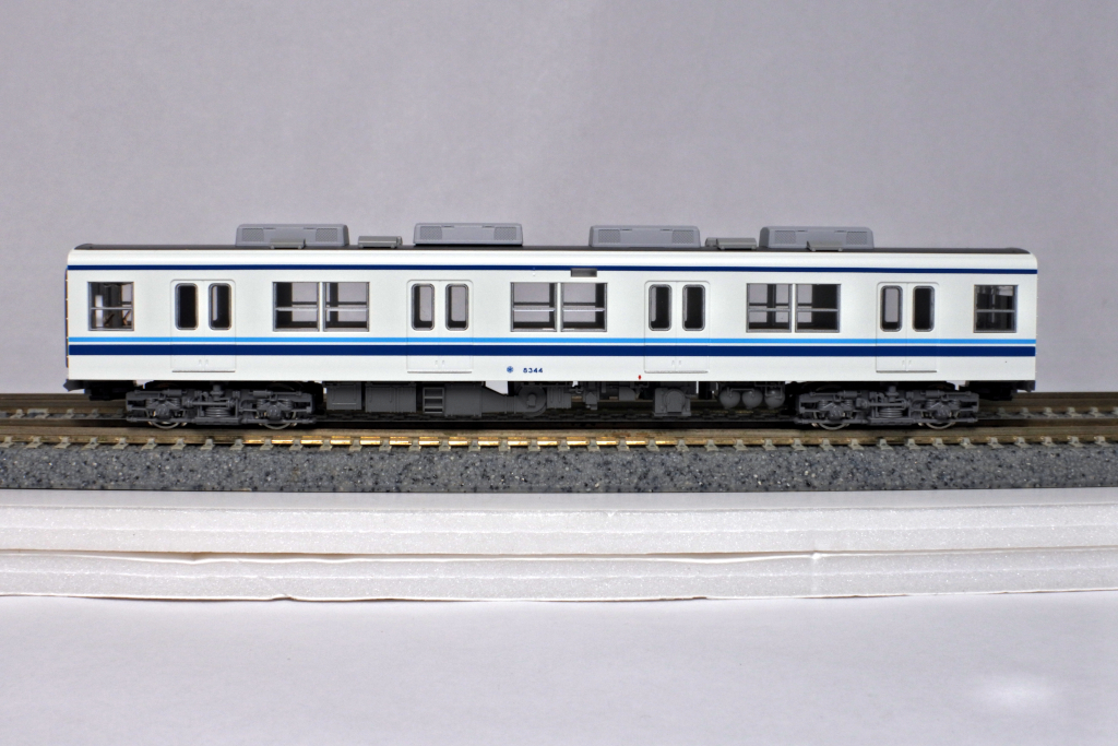 モハ8300サイドビュー モハ8300サイドビュー