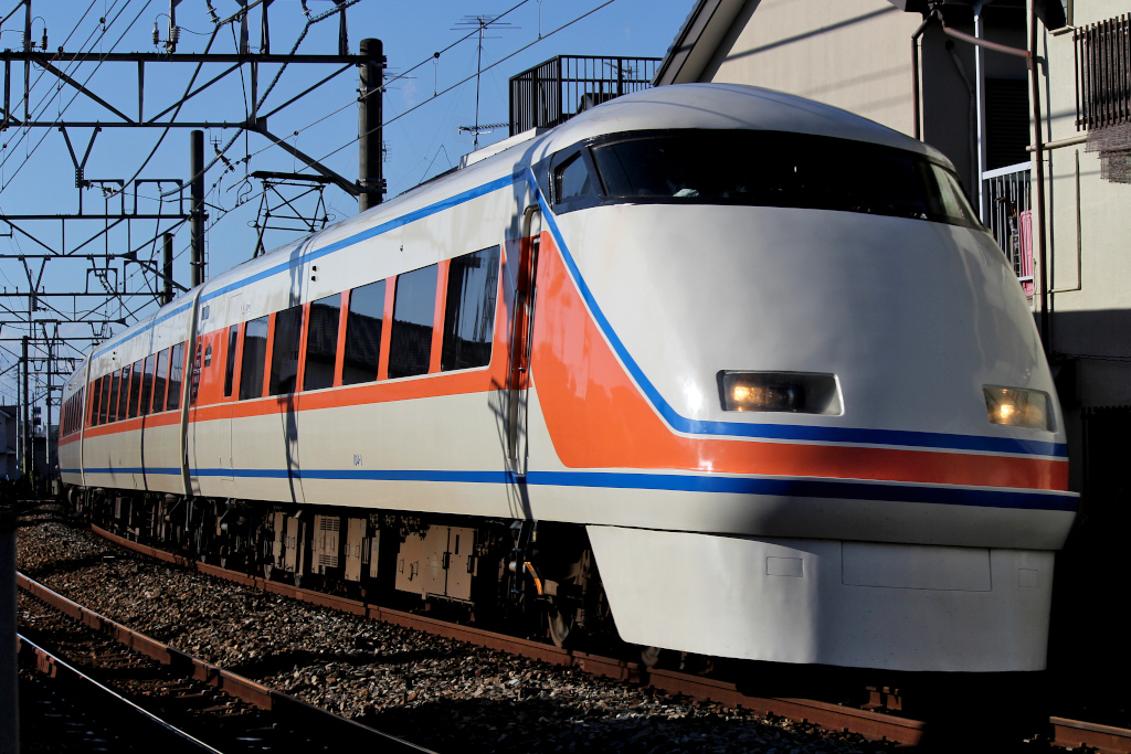 東武100系スペーシア_サニーコーラルオレンジ 東武100系スペーシア_サニーコーラルオレンジ