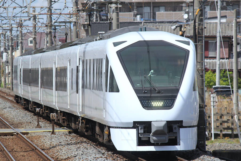 東武N100系スペーシアX 東武N100系スペーシアX