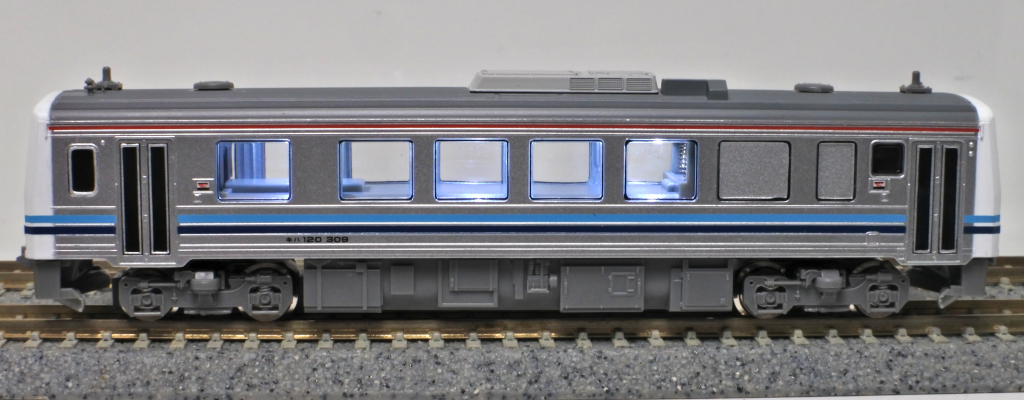 キハ120-300側面 キハ120-300側面